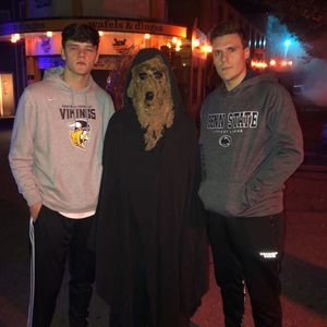 Meet your Posher, Anthony